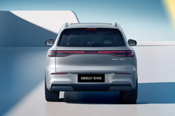 GEELY EX5
